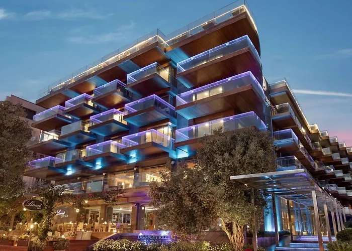 Doubletree By Hilton Kusadasi